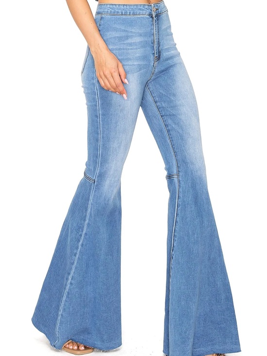 Free People Denim - Free people just float on flare jeans size 29